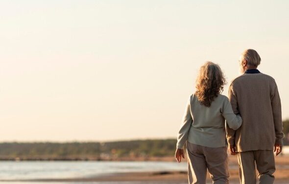 ¿Cómo y por qué envejecemos?