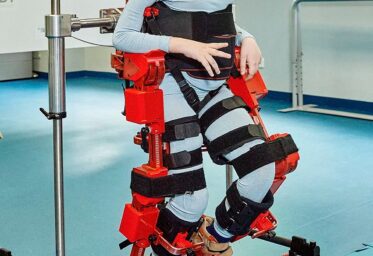 Exoesqueleto: cómo puede ayudar a los niños con discapacidad