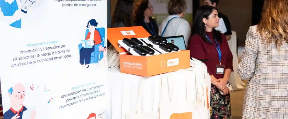 ESSA 2025 con el proyecto ACAP y su smartwatch ViveWatch